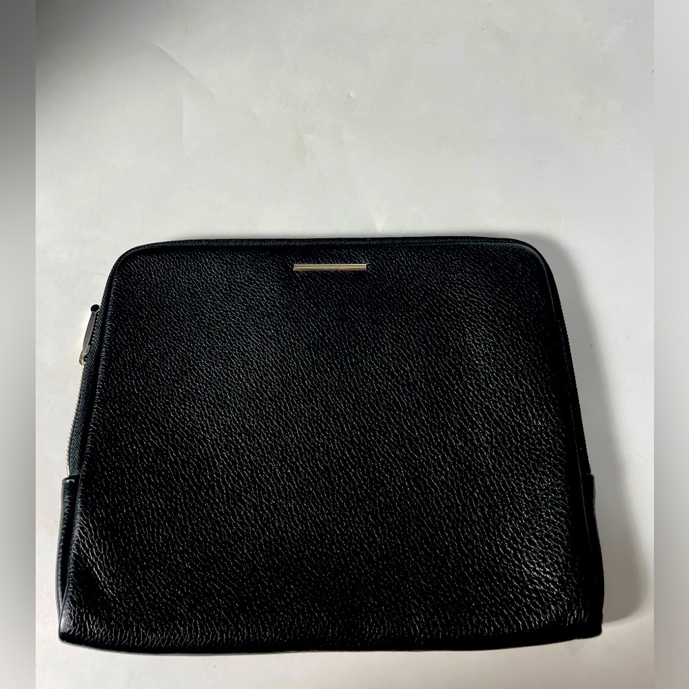 Ermenegildo  Zegna black leather zip case.